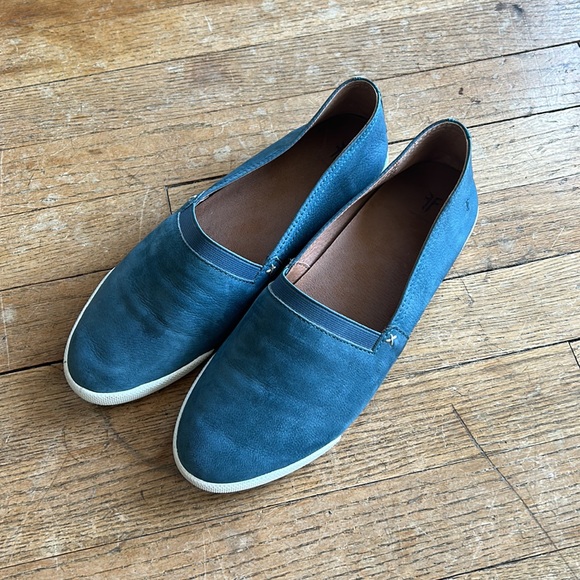 FRYE Melanie Slip-on Flats Sneakers Blue Suede Women's 8.5 - Picture 2 of 6